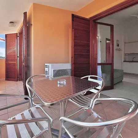 Near The Center - A Combination Of Relaxation And Unique Views Apartament Villasimius
