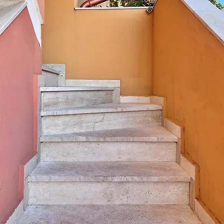 Near The Center - A Combination Of Relaxation And Unique Views * Villasimius