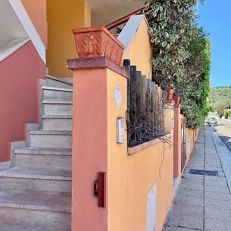 Apartament Near The Center - A Combination Of Relaxation And Unique Views Villasimius