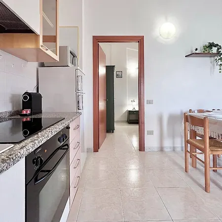 Near The Center - A Combination Of Relaxation And Unique Views *